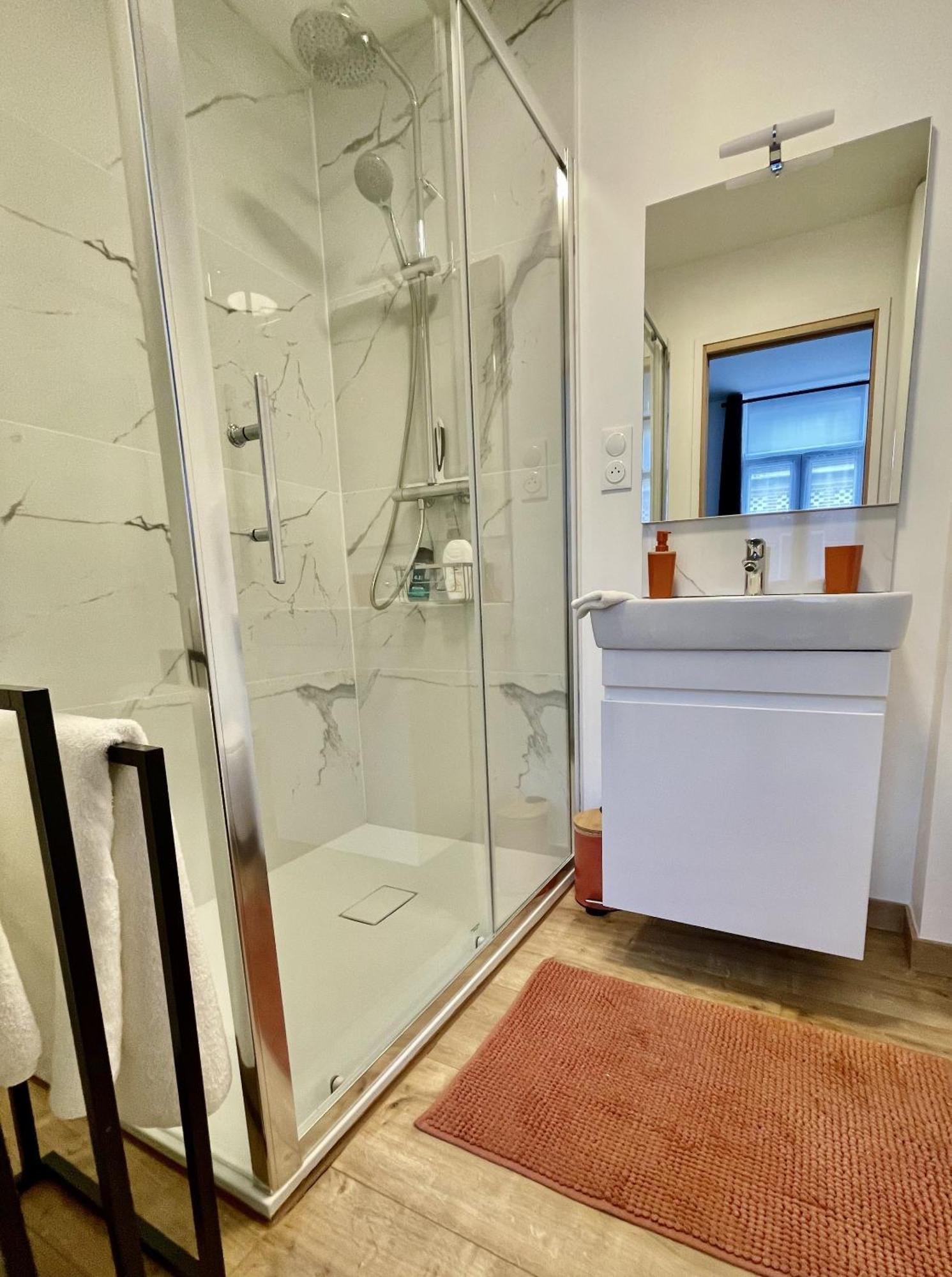 Appart Hotel Gambetta ล็องส์ ห้อง รูปภาพ
