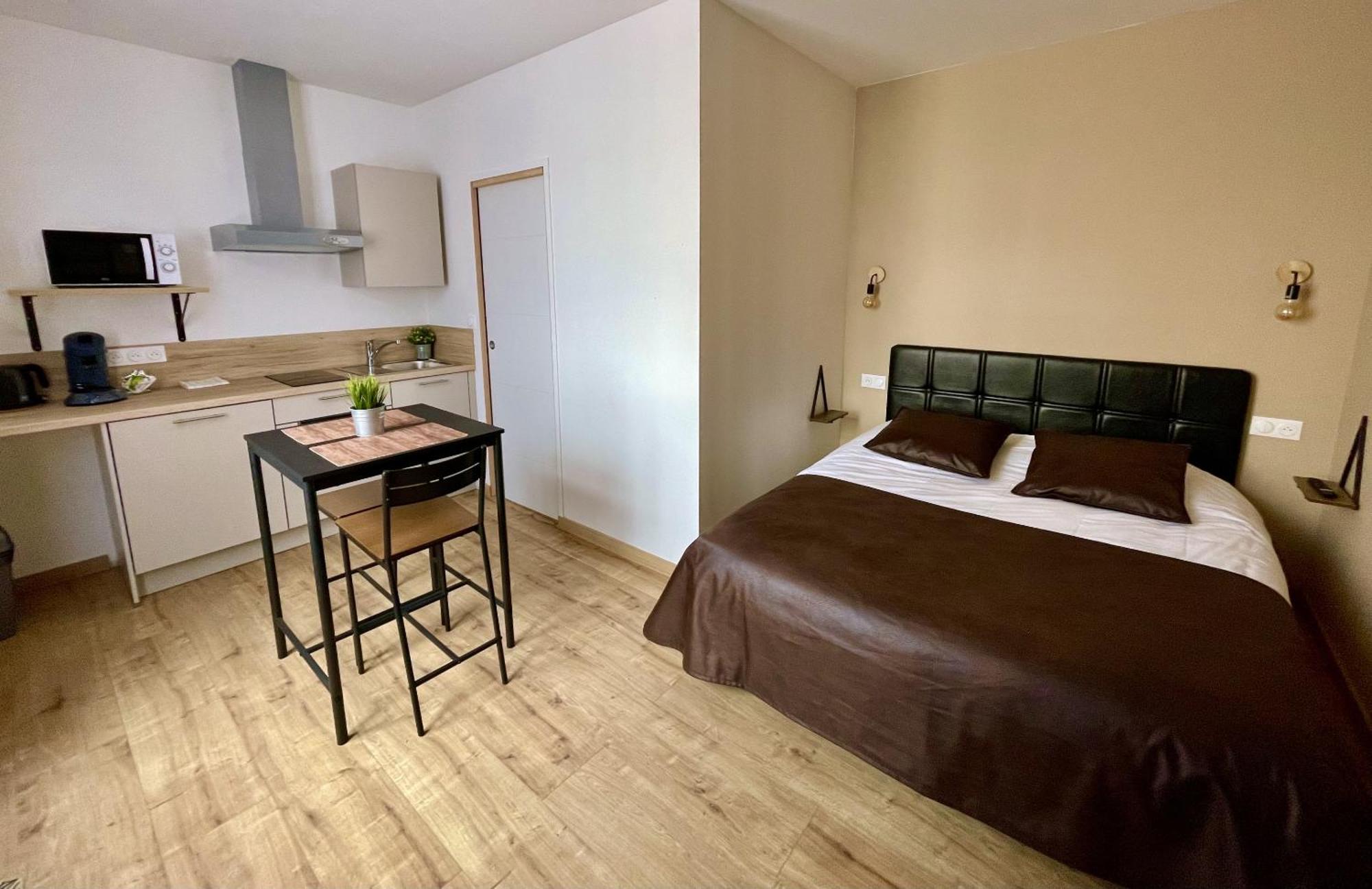 Appart Hotel Gambetta ล็องส์ ห้อง รูปภาพ